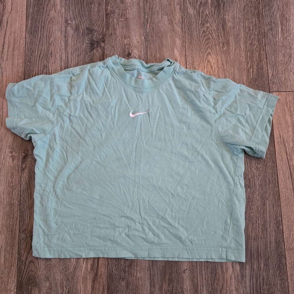 Nike Mint Cropped T-Shirt